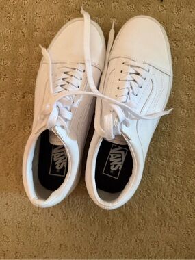 Vans Men's White LEATHER Low-Top Sneakers